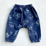 Load image into Gallery viewer, UNISEX ORGANIC WHITE ANGRAKHA TOP+ZOO PRINT INDIGO PANTS
