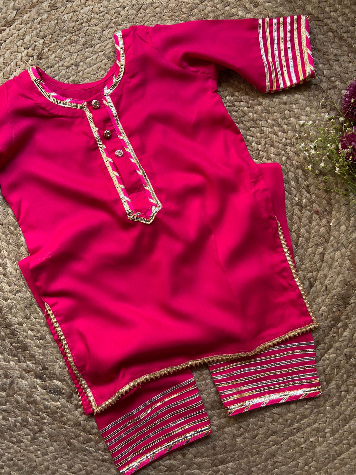 Pāṭalaḥ suit for little girls